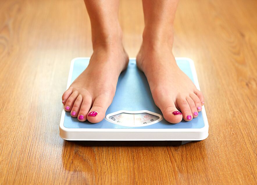 如果您遵循健康饮食的规则，体重秤上的数字会让您满意。